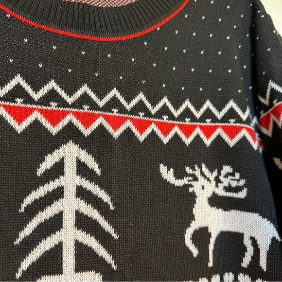 Ugly Christmas Sweater | Women’s Reindeer Tree Holiday Knit | Size XL - Picture 2 of 5